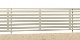 カムフィ、アルミフェンス