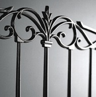 鋳物フェンスはエレガントなデザイン【エクステリア工事編】