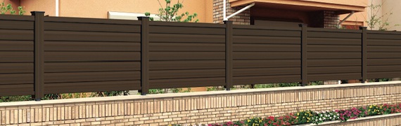 木粉入り樹脂フェンス