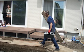 職人の施工の様子