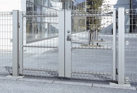 メッシュ門扉