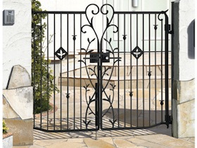 鋳物門扉
