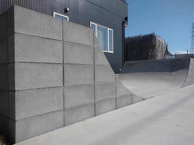 スケートボードランプ（スケボーランプ）