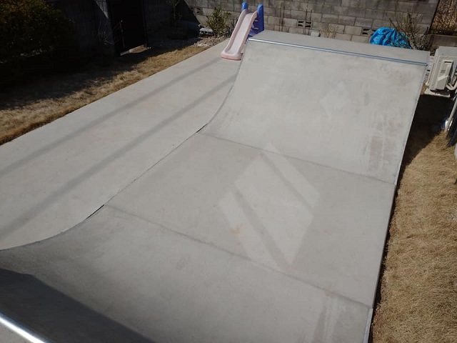 スケートボードランプ（スケボーランプ）