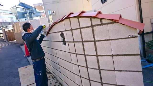 洋風瓦でかわいい壁を作ったエクステリア工事【壁作りレシピ公開します】